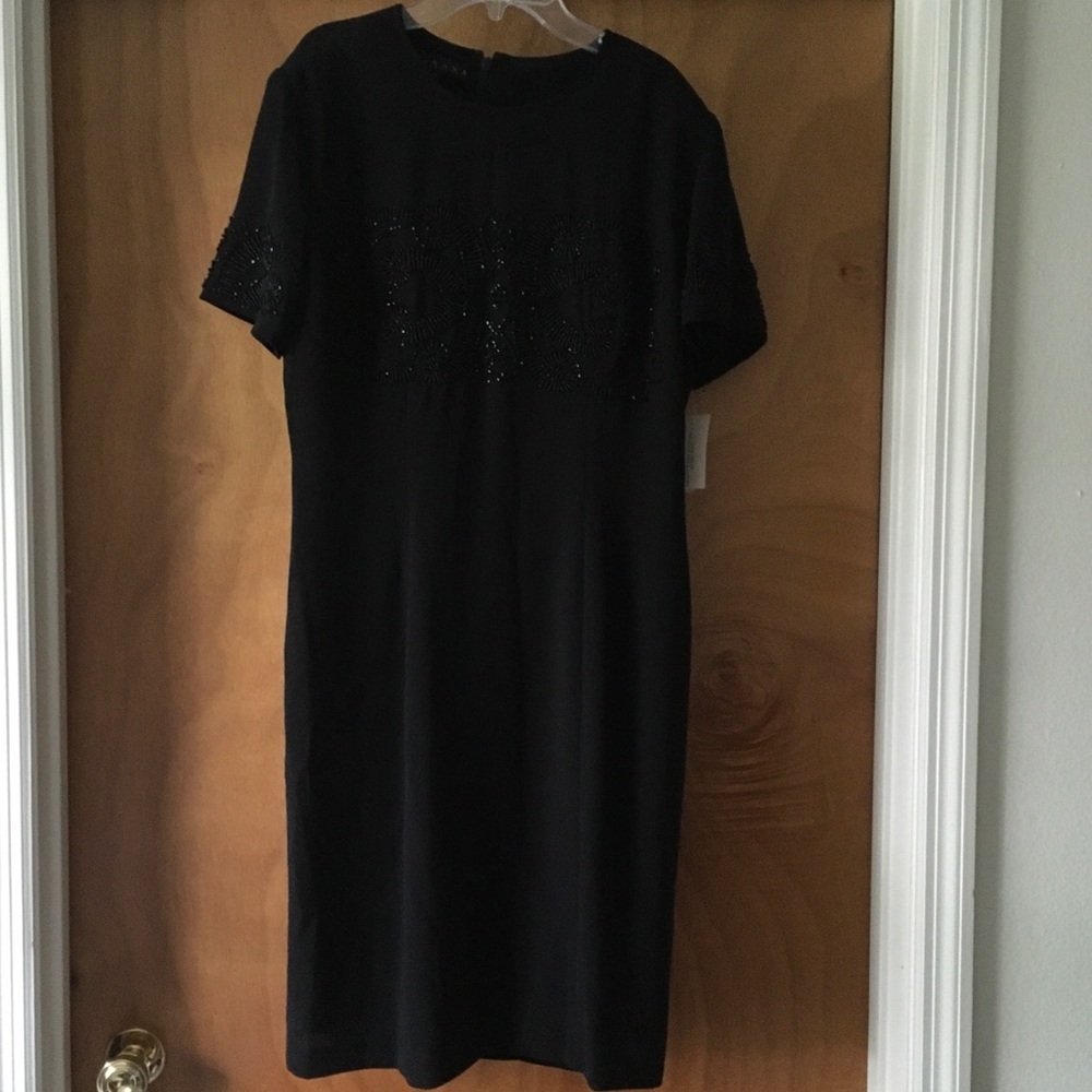 NWT Marianna Black Sequined Formal Dress 14